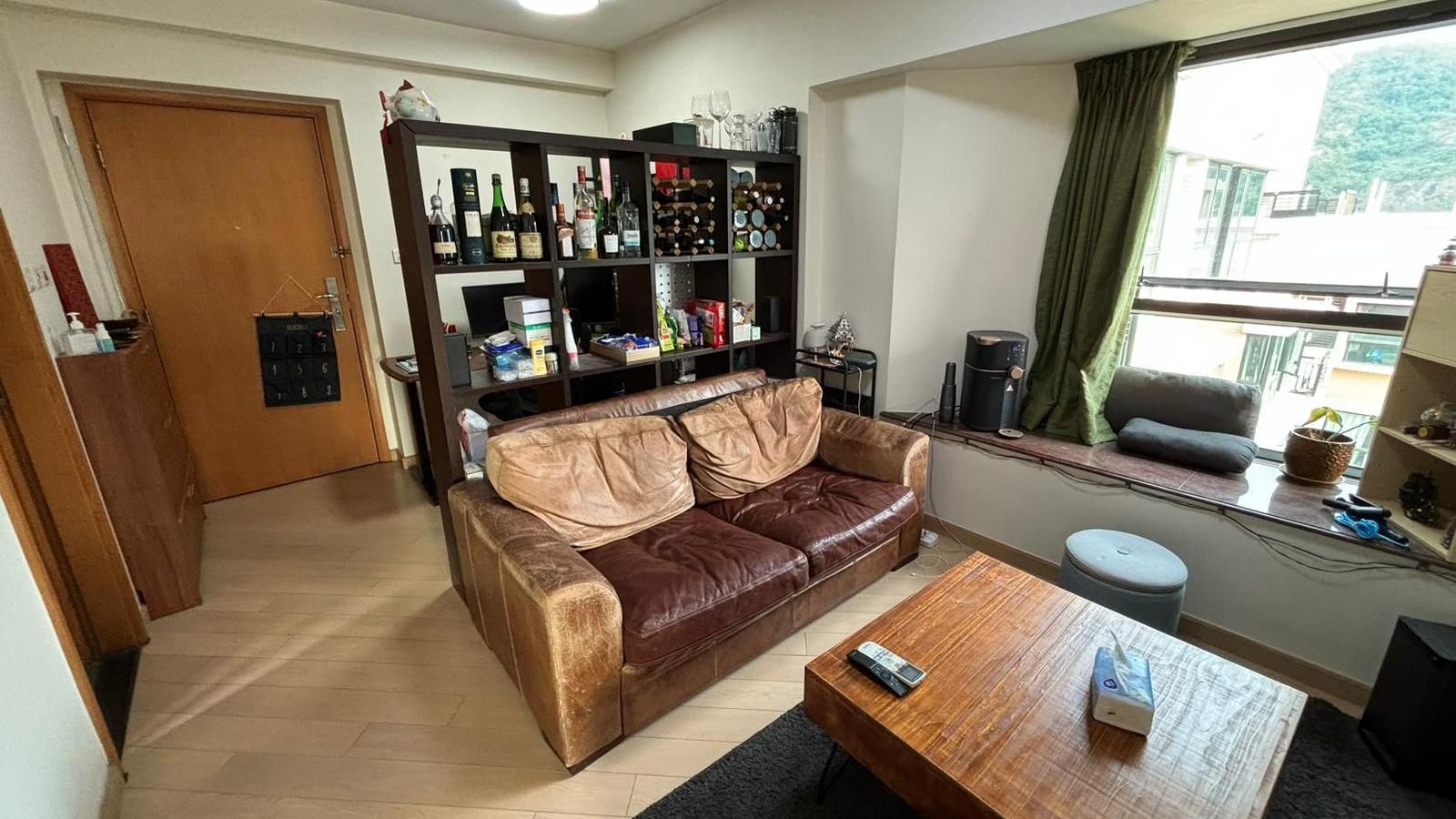 全屋裝修企理，大廳間隔亦實用見使。