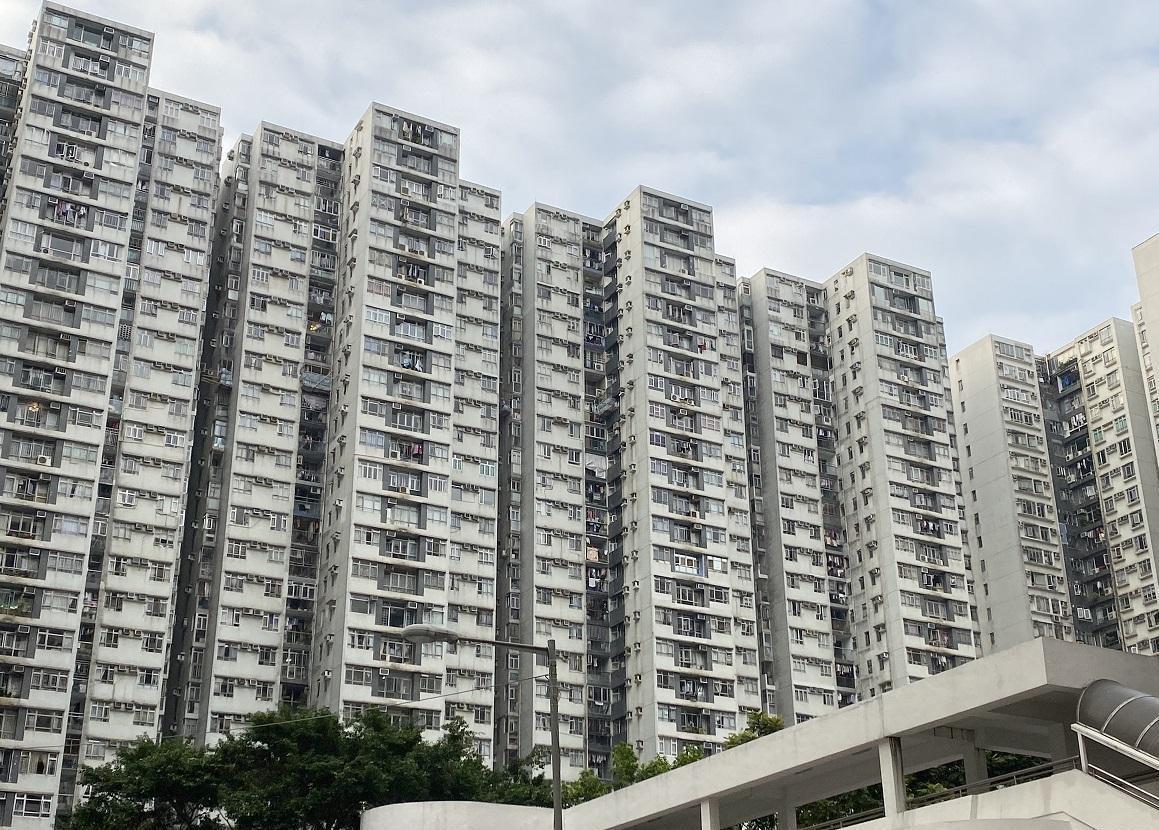 北角城市花園全煙花海景兩房，最新1,035萬元成交，造價較3年前同類單位下跌近兩成。