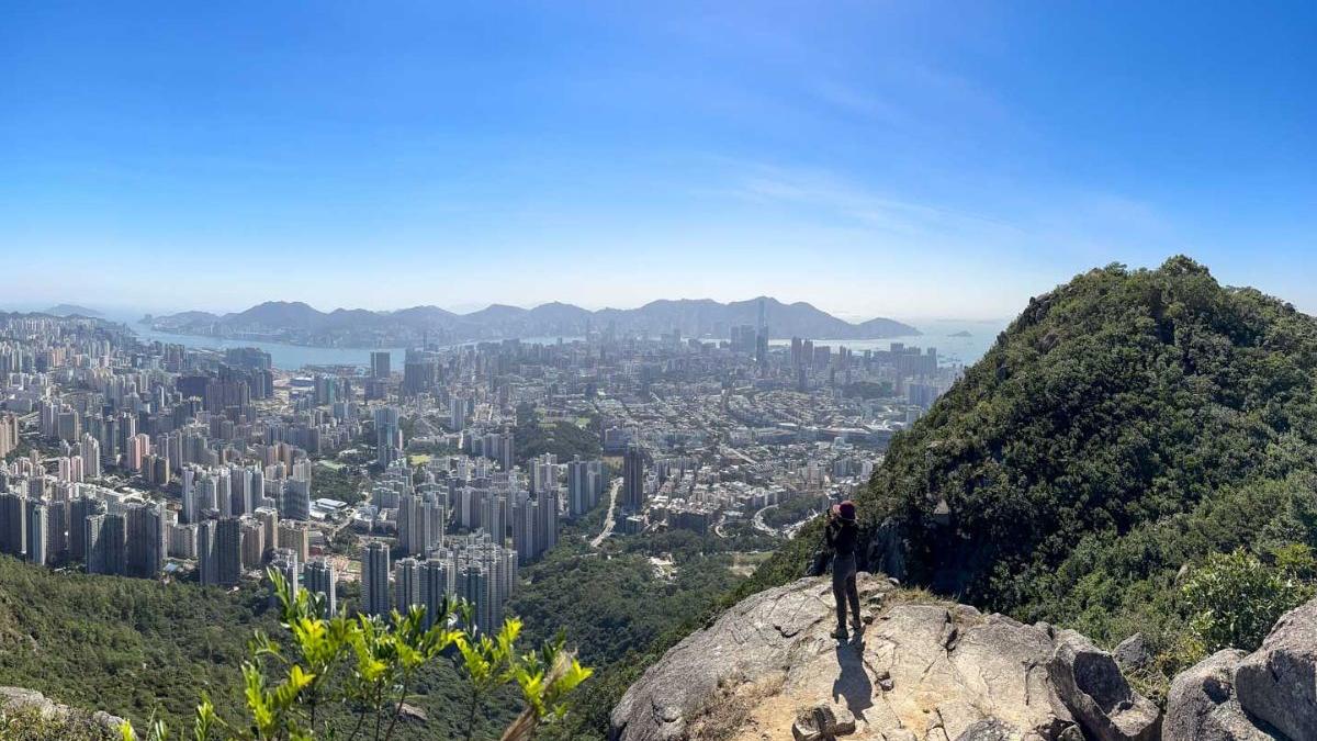 獅尾脊賞獅子山下︱中高級獅子山行山路線 訪天梯石傻人塔