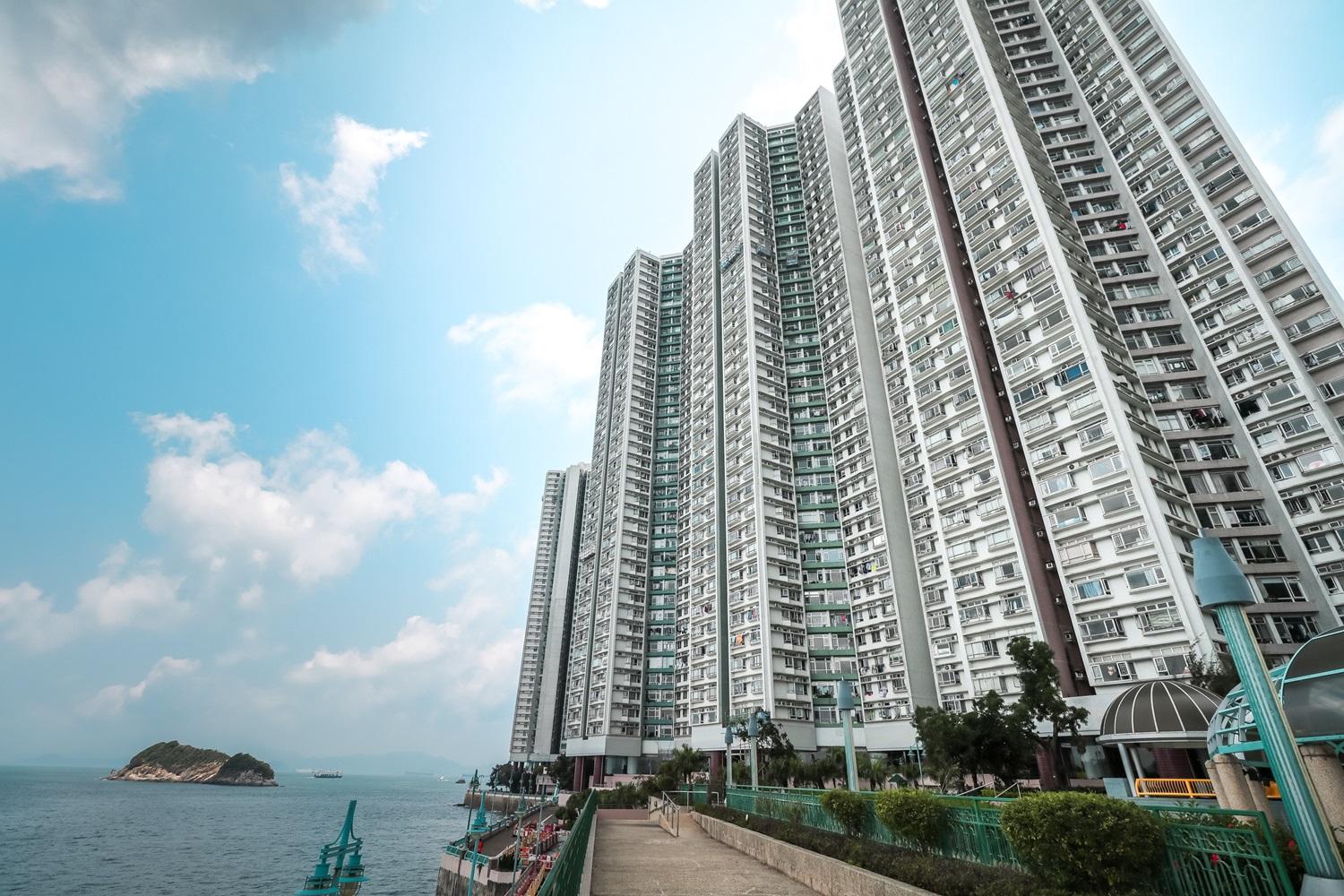 樓市回顧｜十大屋苑全年交投量跌18.4% 創17年歷史新低 僅一屋苑樓價上漲