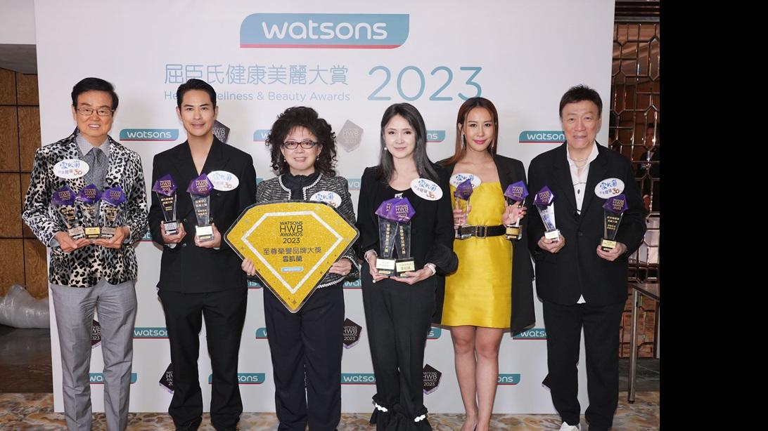 雪肌蘭 非一般30年 再膺至尊榮譽大獎 蟬聯全場雙總冠軍