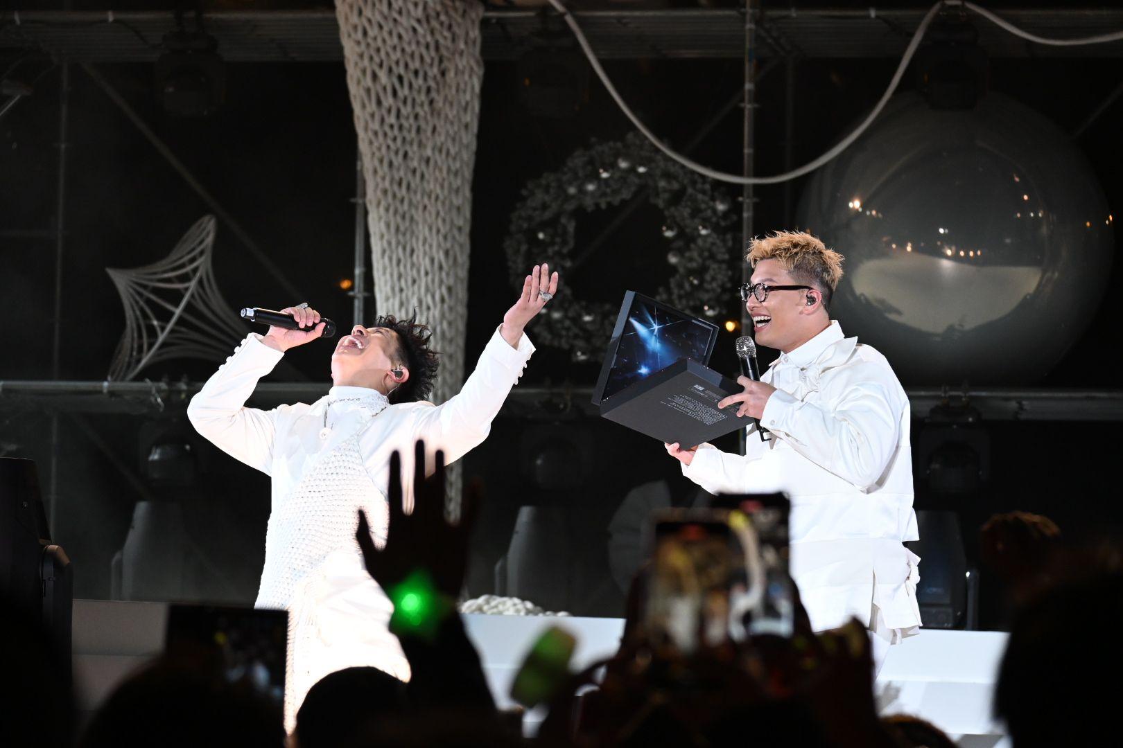 許廷鏗演唱會2023｜孖吳林峰sell碟又忘記倒數 開騷前巡市集食唔停