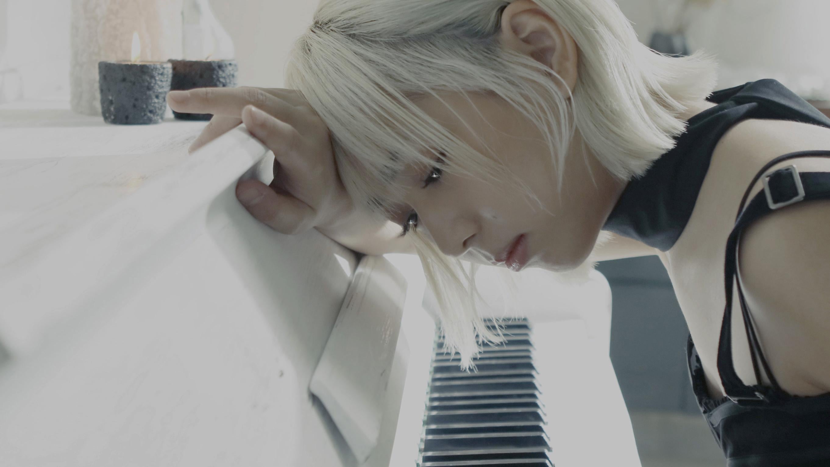 阿左@ Beanies拍MV浸水浸到腳痛 靠副業成就夢想