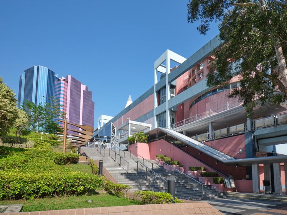 官僚各自為政 難解民困