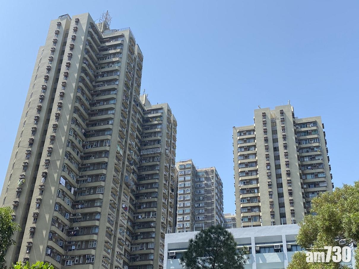 屯門市中心華都花園低層雅裝兩房戶，放盤不足一周，最新以355萬元沽出，屬市價成交。