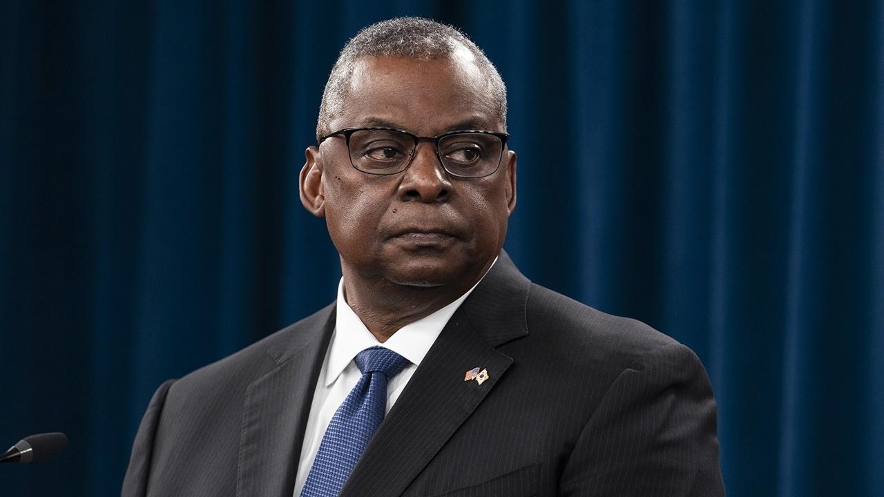 奧斯汀因前列腺癌手術致尿道炎入院，拜登剛得知對方患癌。(資料圖片)