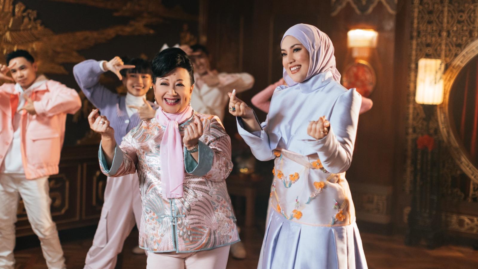 薛家燕灌錄賀年歌 馬來西亞紅星茜拉陀B齊跳「有有舞」