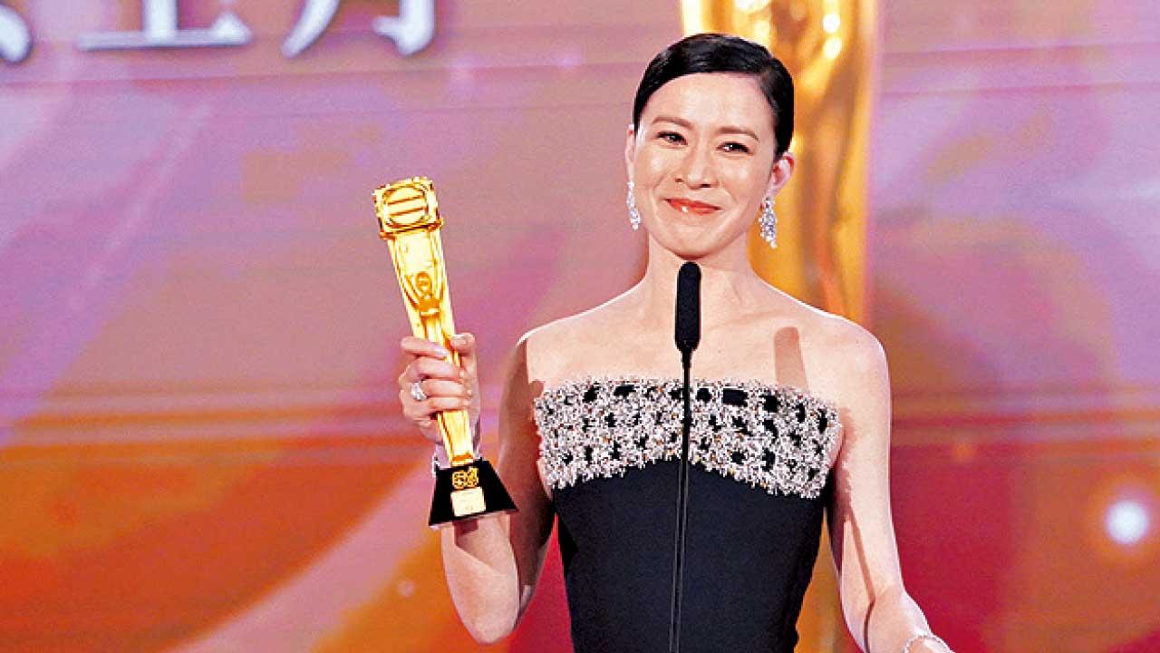 佘詩曼成三料視后