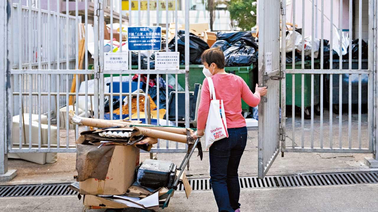 區議員關注垃圾收費計劃難明  環保署長︰視乎市民想不想搞清楚