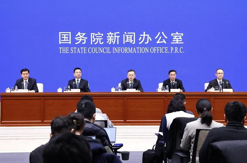 央企升官考核擬納「市值管理」，國資委：引導負責人更重視股市表現。(國資委)