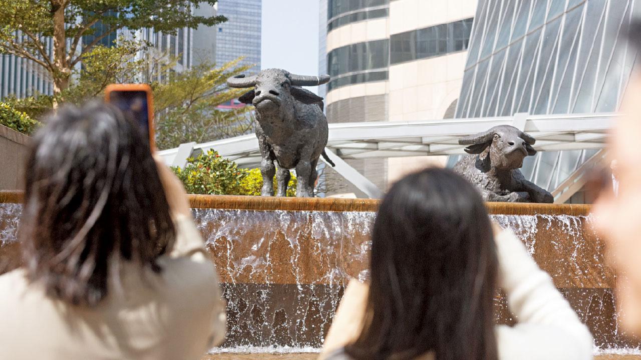 派定心丸｜歐冠昇指港股估值快見底 「毫無疑問已接近投降點」