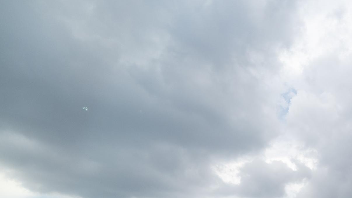 中原：全年整體樓宇買賣合約登記約錄5.8萬宗 連跌2年 創33年歷史新低｜樓市數據