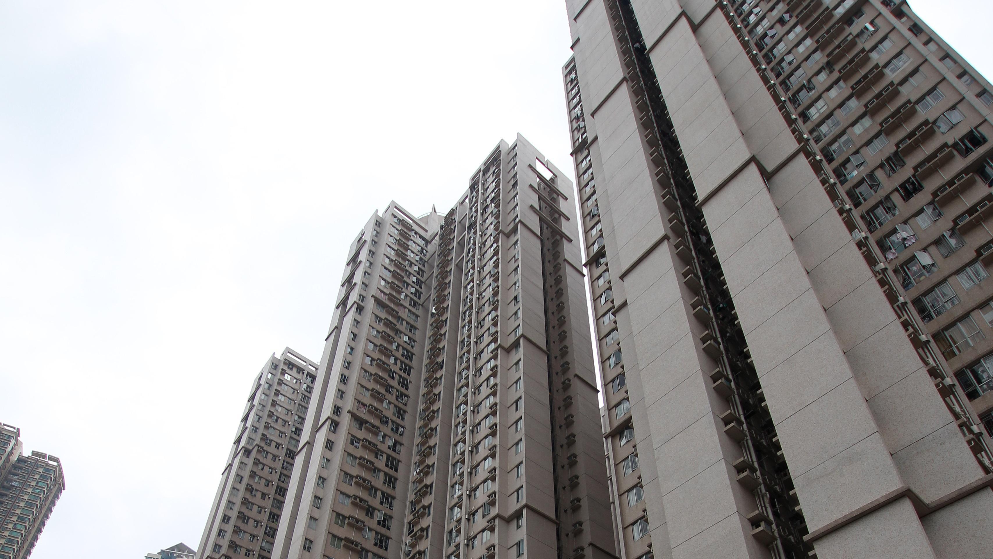 將軍澳居屋寶盈花園一伙高層兩房戶，累減73萬元後沽出，原業主帳賺逾3球離場。(資料圖片)