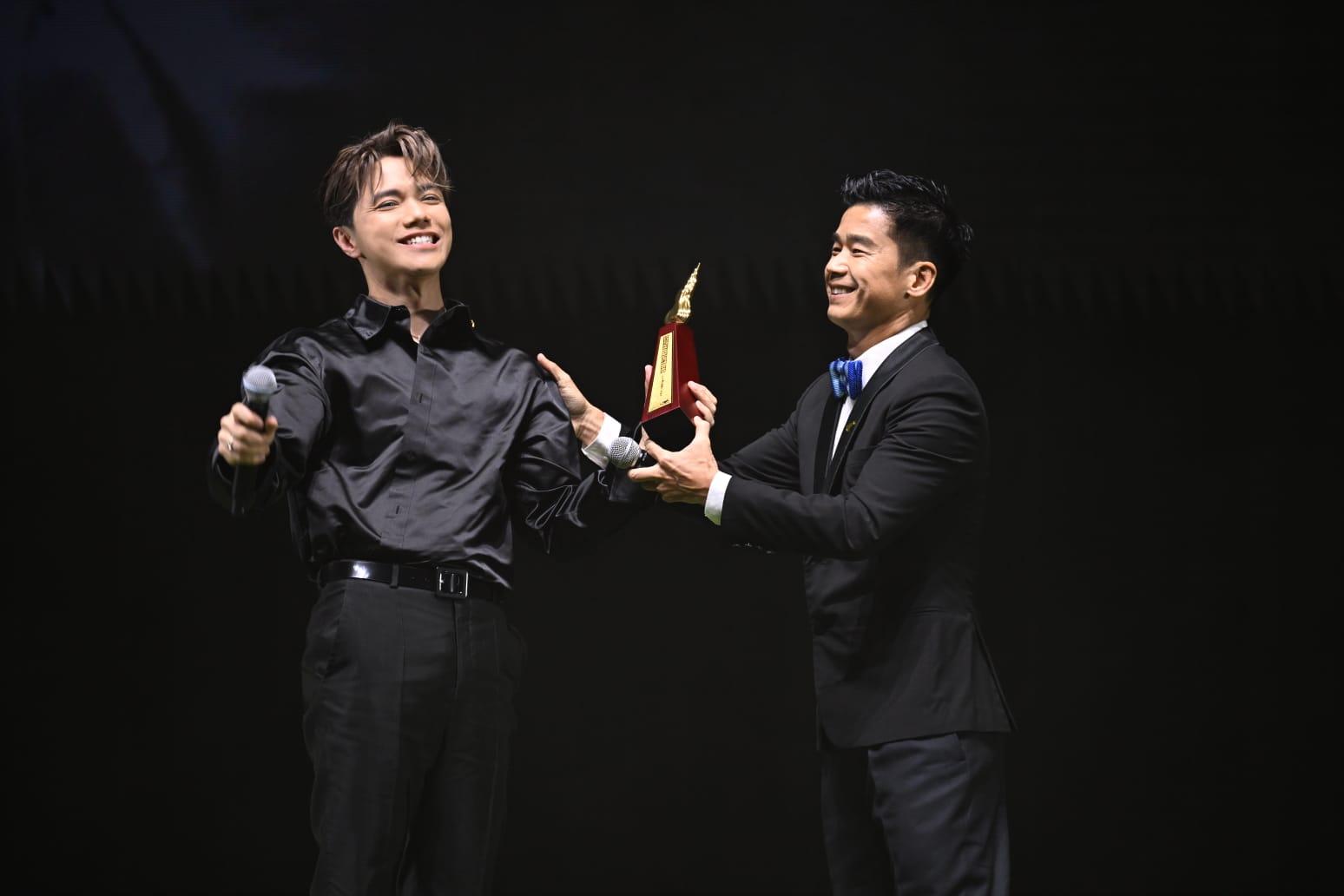 叱咤2023｜MIRROR大熱奪「我最喜愛的組合」 張敬軒撼贏尹光奪我最喜愛的男歌手