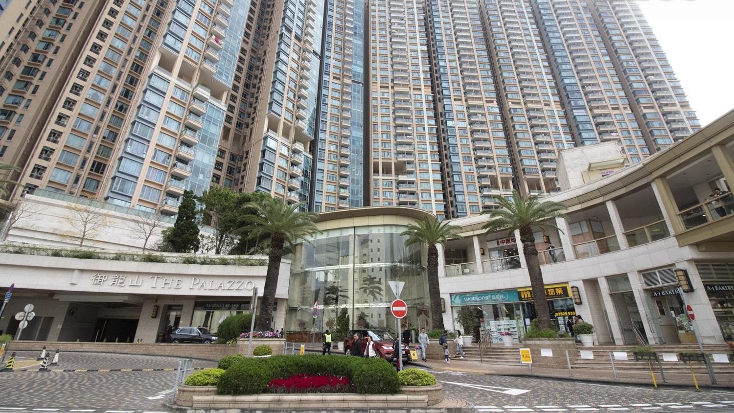 火炭鐵路屋苑御龍山錄本月首宗二手買賣成交。