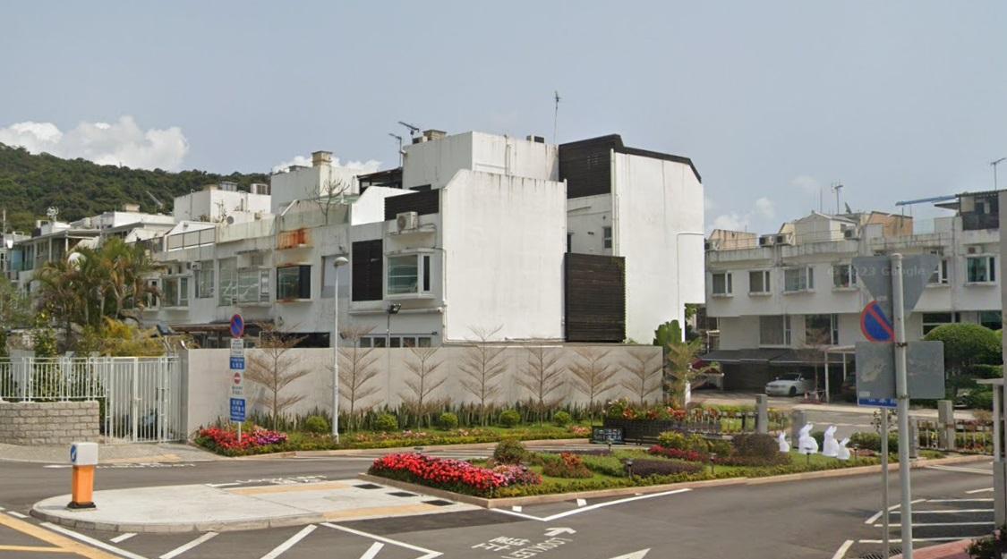 西貢匡湖居雙號屋連花園以2,968萬元沽出，成交價較市價低一成。