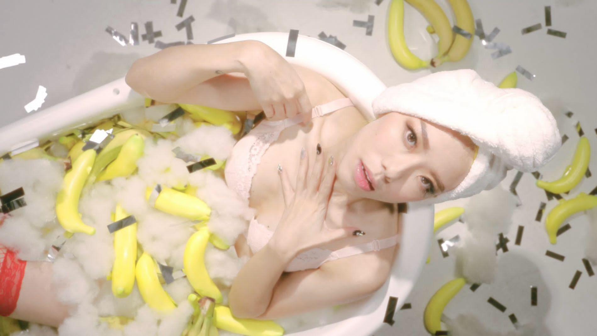 雷深如J.Arie唔搵香港人 搵大隻老外做Sugar Daddy