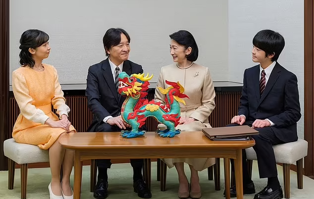 日本皇室｜「最美公主」佳子母親紀子 患神秘疾病 12月至今未能「正常進食」