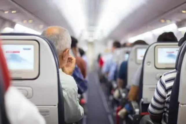 飛機急墜派遺書？ 小紅書證實了這個消息：都市傳說是真的