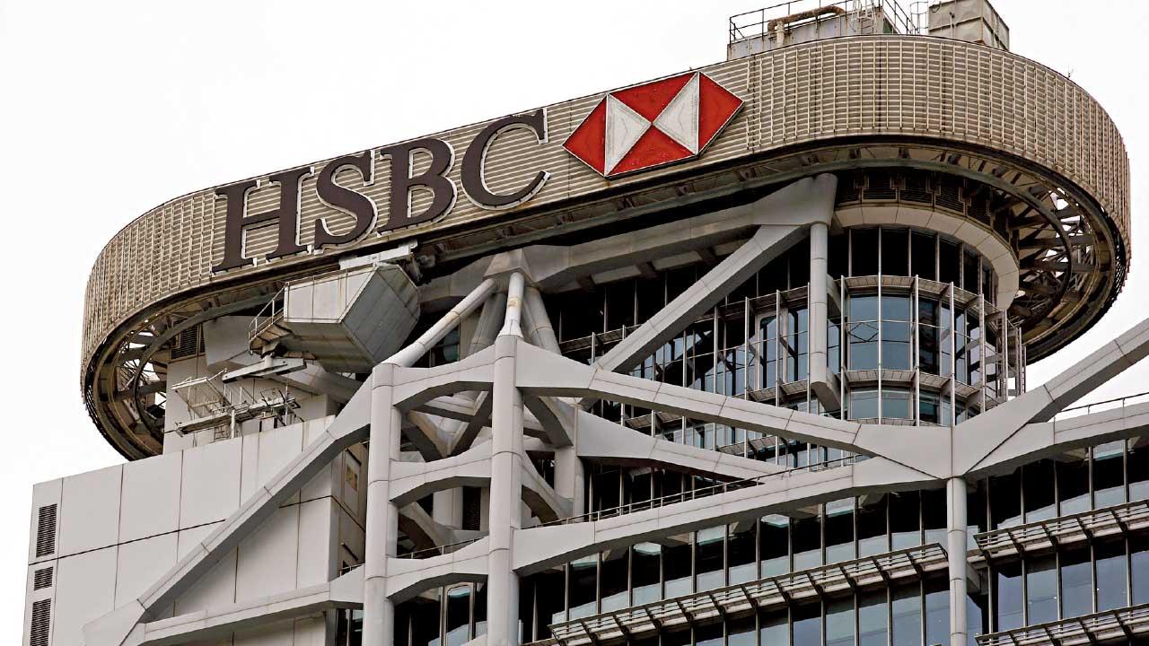 明日放榜｜暗示去年績優 祈耀年預警滙控前路艱難 