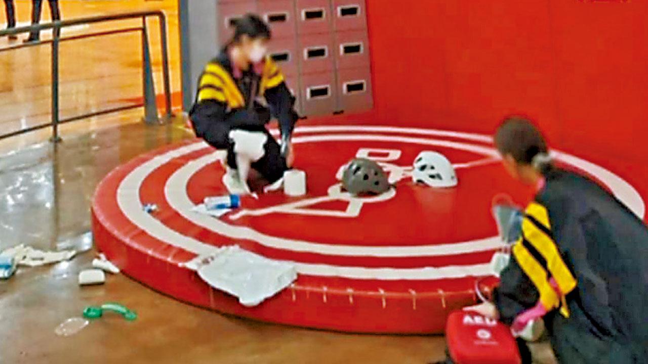 韓商場笨豬跳奪命 六旬婦8米高空墮地亡