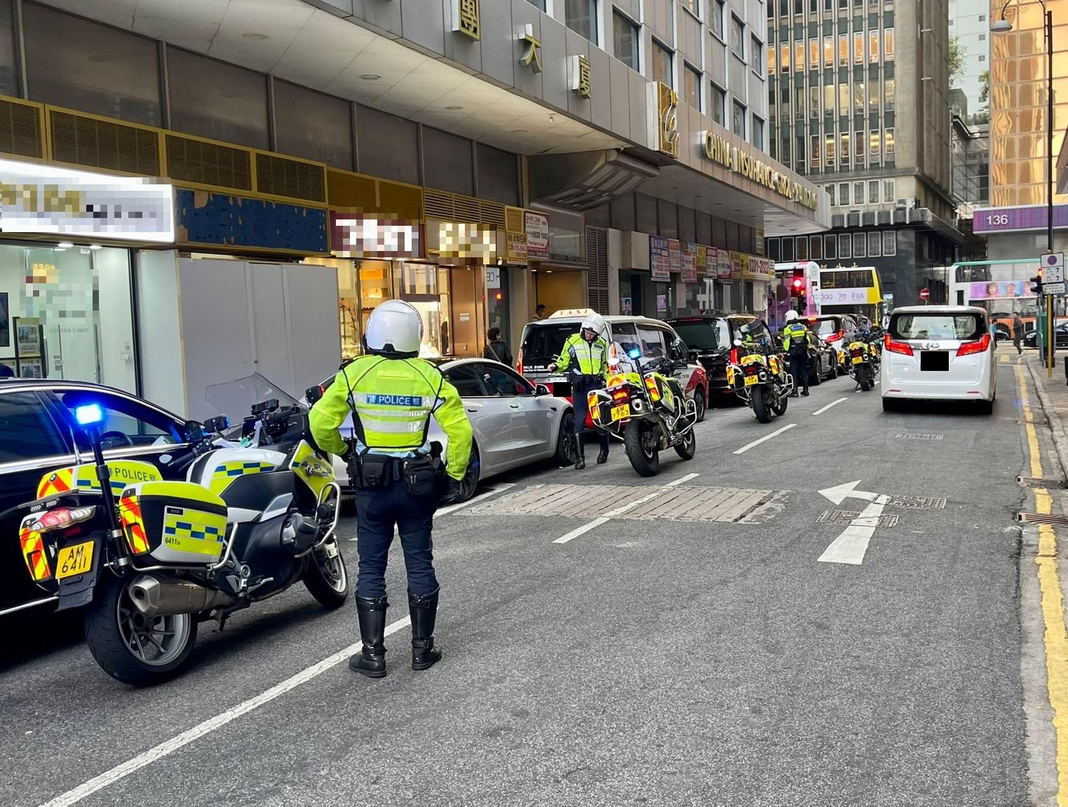 灣仔的士司機未能通過酒精呼氣測試涉酒駕被捕