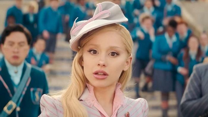 Ariana Grande首部電影《女巫前傳》預告 楊紫瓊演魔法校長