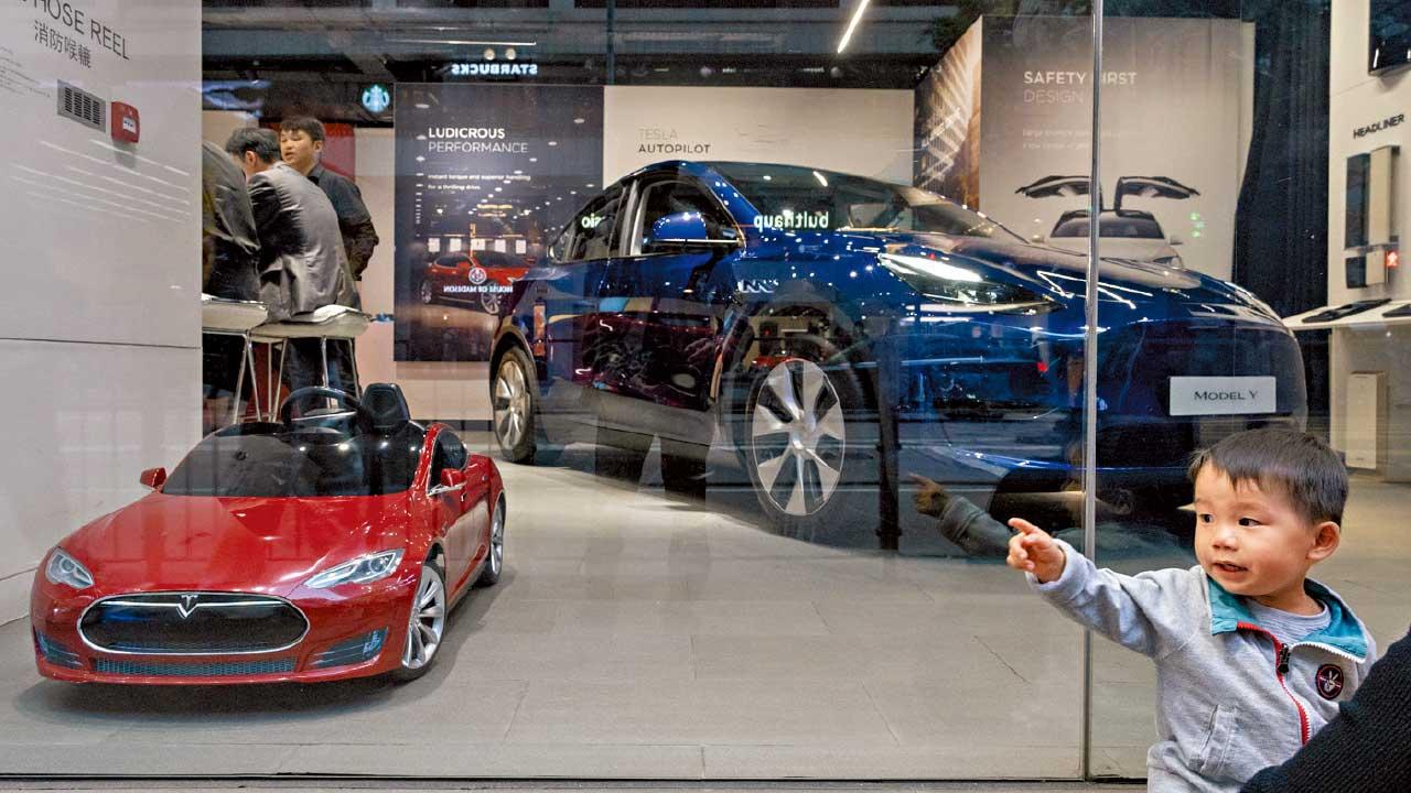 電動車「一換一」延兩年 寬減額縮水 貴價車撤免稅