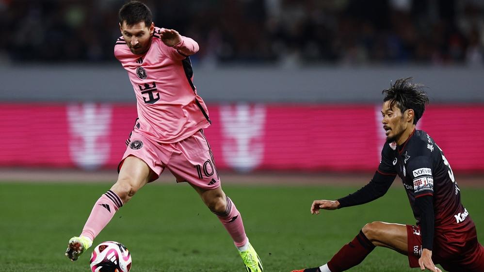 美斯上陣爭議仍未了。(路透社)