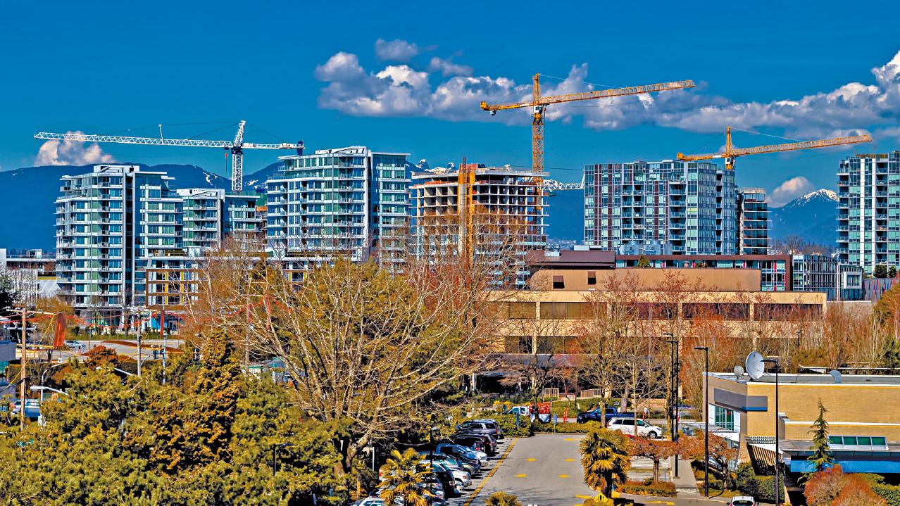 海外樓市專題｜列治文捲種族風波掀關注 加國小香港樓市回報亮麗