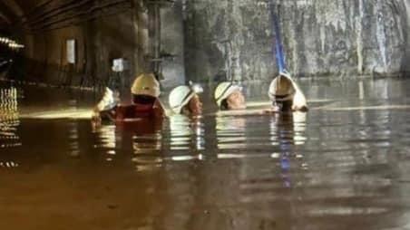 港鐵：3月雨季來臨前會加裝水位感應器等　紅色暴雨會派人到黑點車站監察水浸