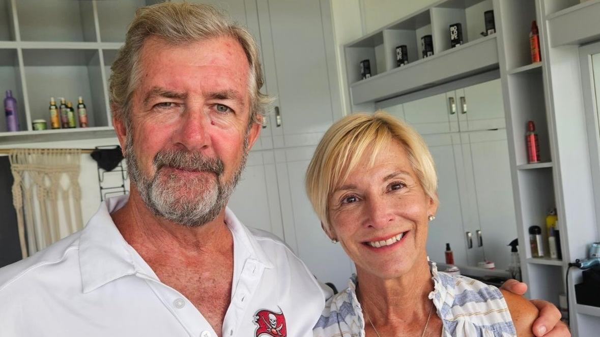 美國一對情侶在乘坐帆船被騎劫。(網上圖片)