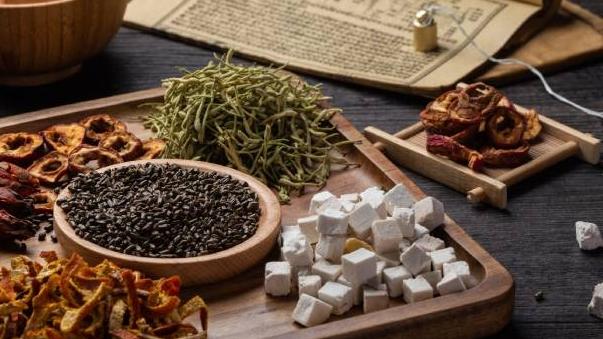 從中醫來看胃酸倒流「火燒心」！　3種類型各有不同調理方法