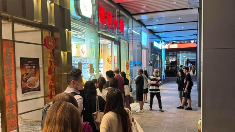 啟德區首家兩餸飯店為德利小廚，以約10萬月租選址啟德沐寧街2號啟德1號地下4號舖。 (「啟德居民自由講～」FB)