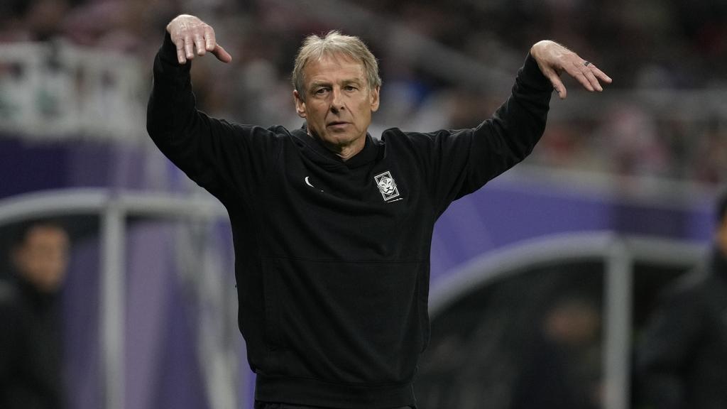 南韓足協的委員會建議解僱奇連士文。(美聯社)