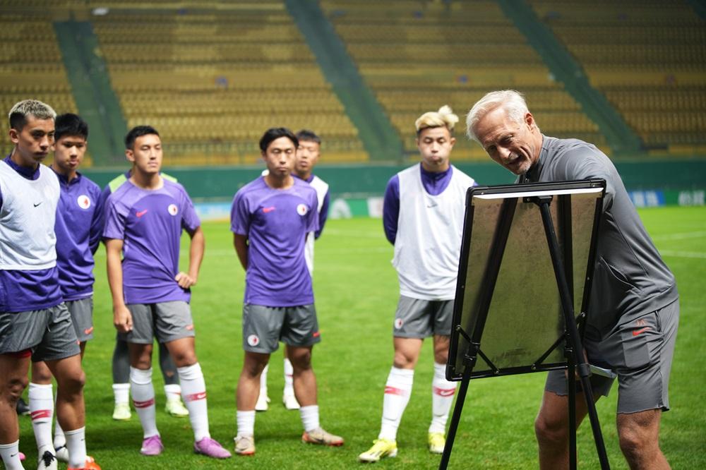 香港隊在廣東為省港盃次回合備戰。(香港足總圖片)