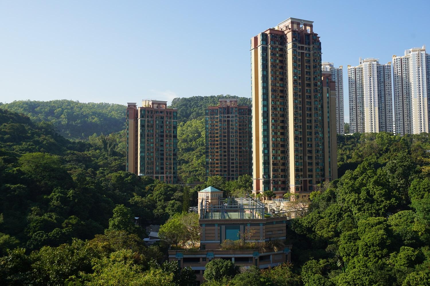 青衣曉峰園兩房連車位608萬沽 單位12年升值逾七成｜二手樓成交