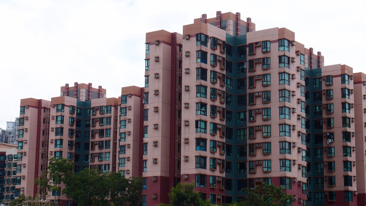 財案公布前原業主一減再減 朗怡居三房劈至「6球」沽 料明賺實蝕走｜二手樓成交