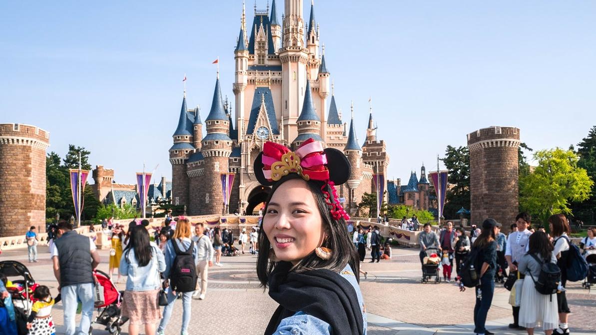 東京迪士尼樂園遊客眾多，千葉縣浦安市擬對外地遊客徵收住宿稅。(互聯網)