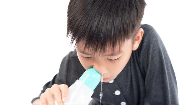 過敏性鼻炎生理鹽水洗鼻只能暫時緩解 「中藥洗鼻法」成效佳