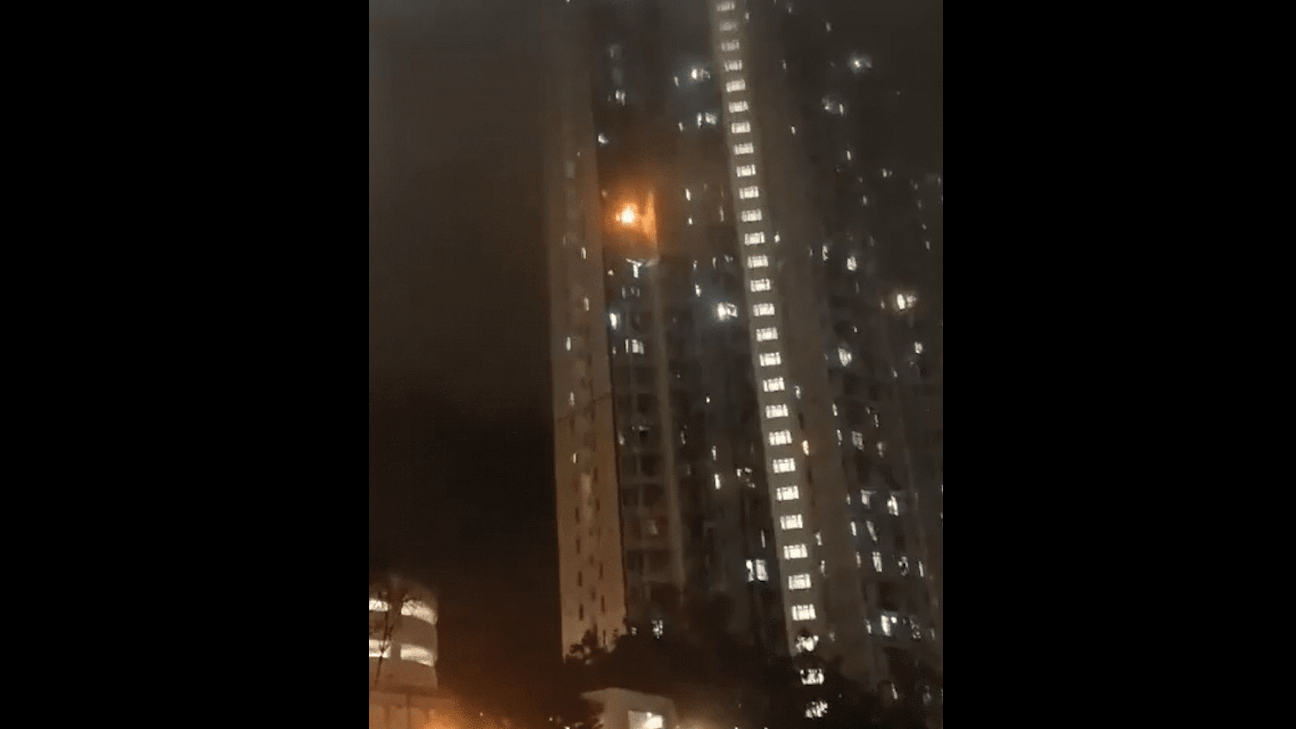 九龍灣彩福邨火警男子疑高處墮下死亡　列懷疑縱火暫無人被捕(網上片段截圖)