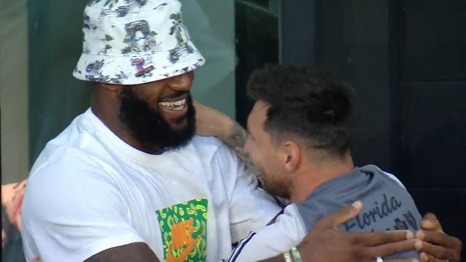 勒邦占士在訪問中指美斯在為美國帶來轉變。(網上圖片)