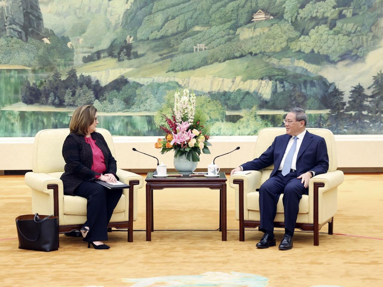 李強會見美國商會會長　稱歡迎美國企業繼續投資內地