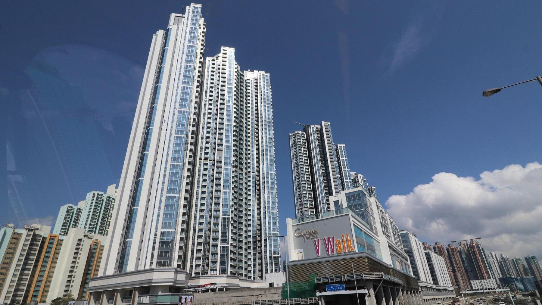 南昌站上蓋屋苑匯璽低層一房月租1.85萬元，呎租51元。