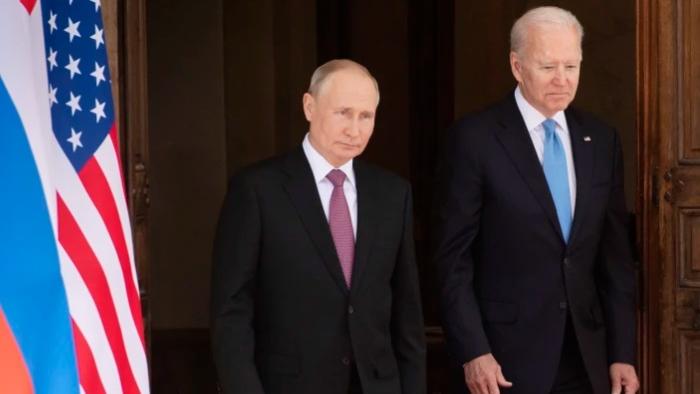 圖為拜登2021年6月在瑞士日內瓦與普京會面。(資料圖片)