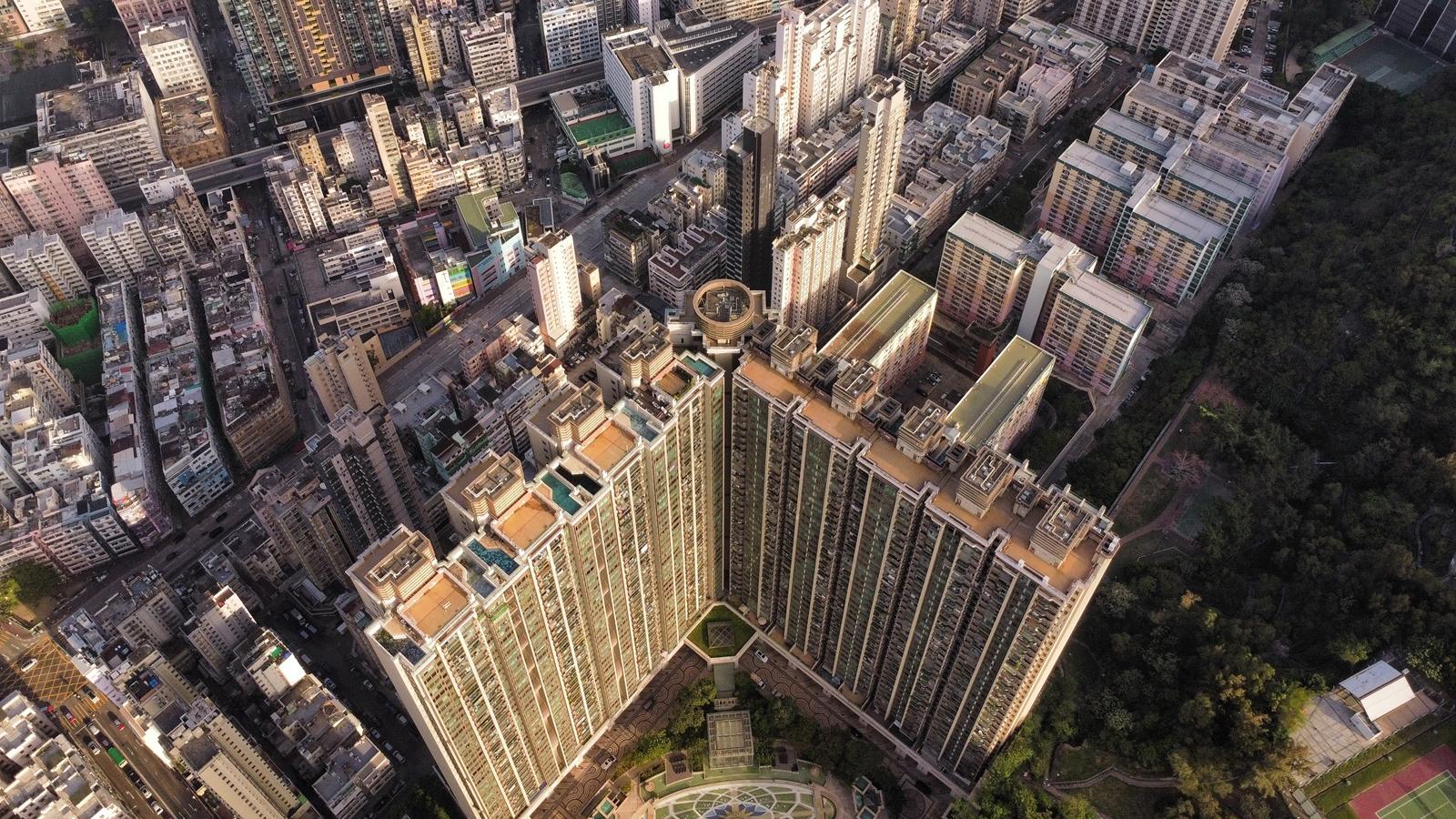 龍年樓宇買賣冀越8萬宗