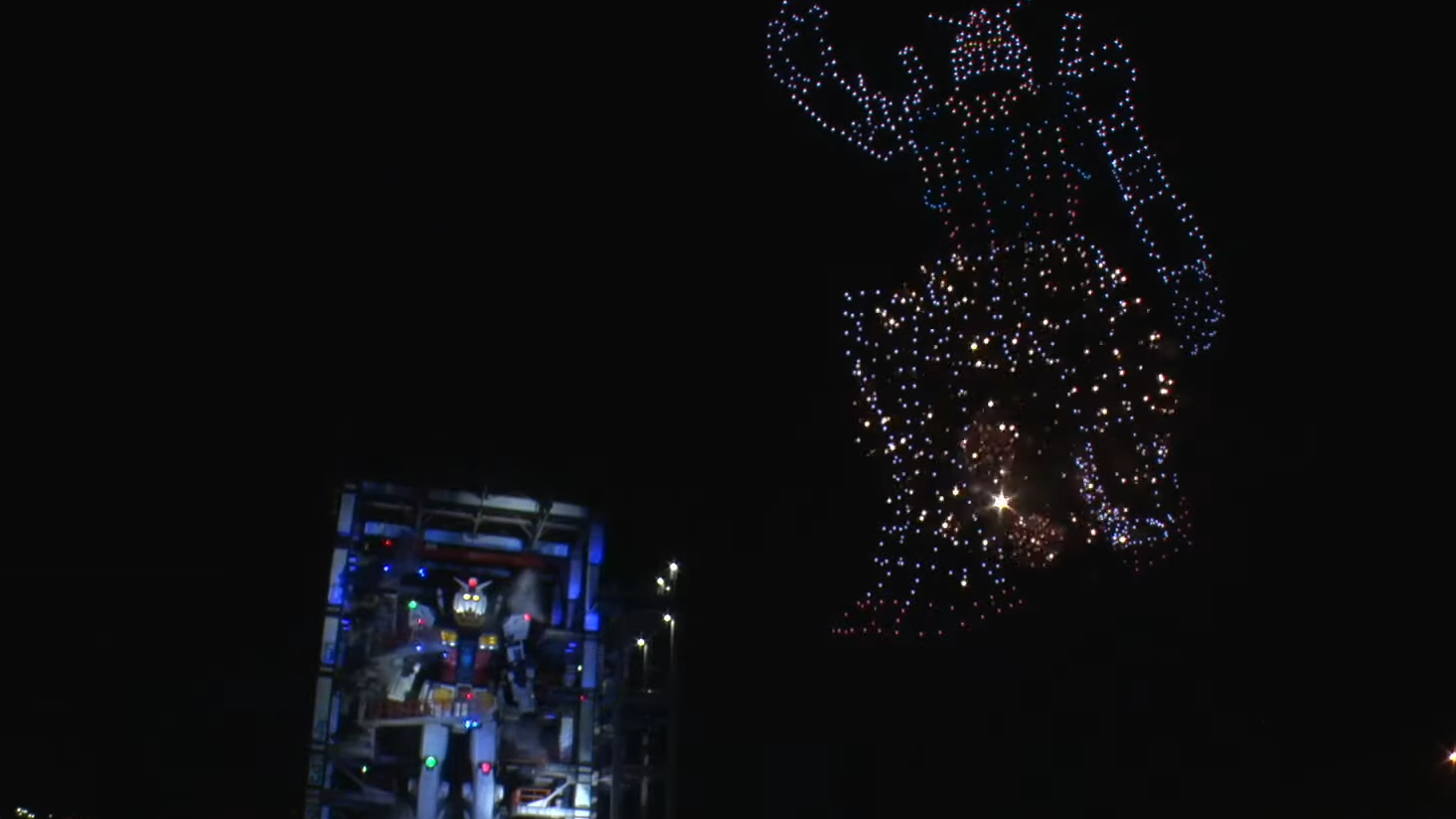 日本橫濱的可動實物原大高達，在完成3年的展示後拆卸。(直播截圖)