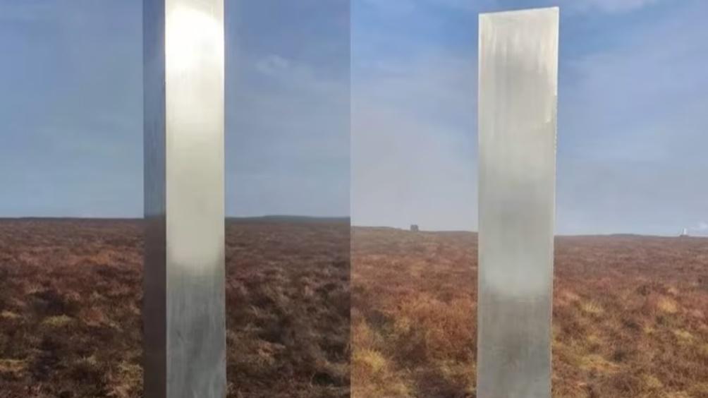 英小鎮山丘現3米高神秘金屬柱，再掀外星人陰謀論。(YouTube)