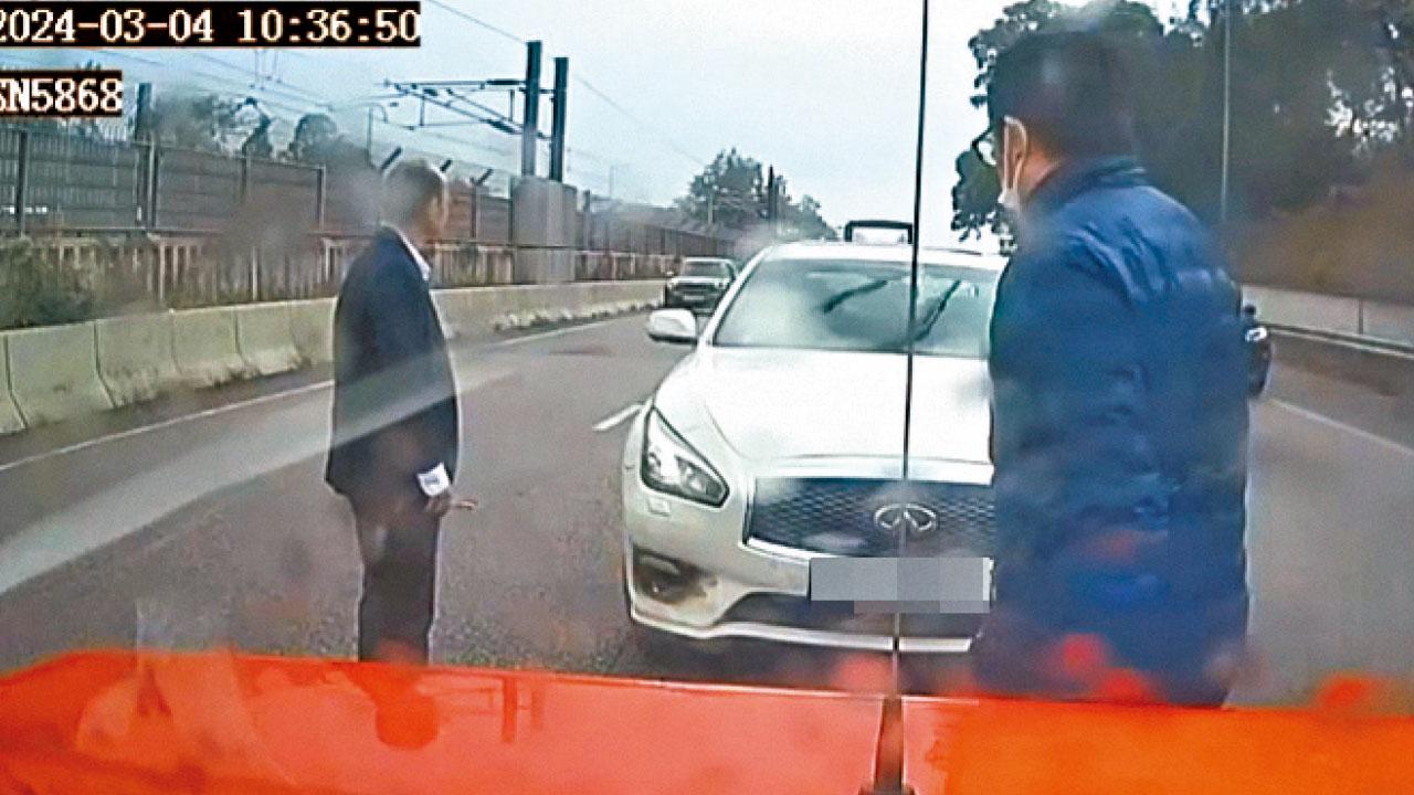 兩車相撞後司機大老山公路上傾賠償 貨車撞飛二人 一死一傷