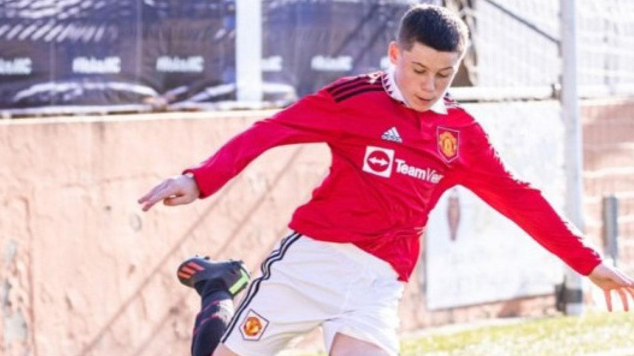 曼聯｜朗尼虎父無犬子 Kai仔曼聯U14發威